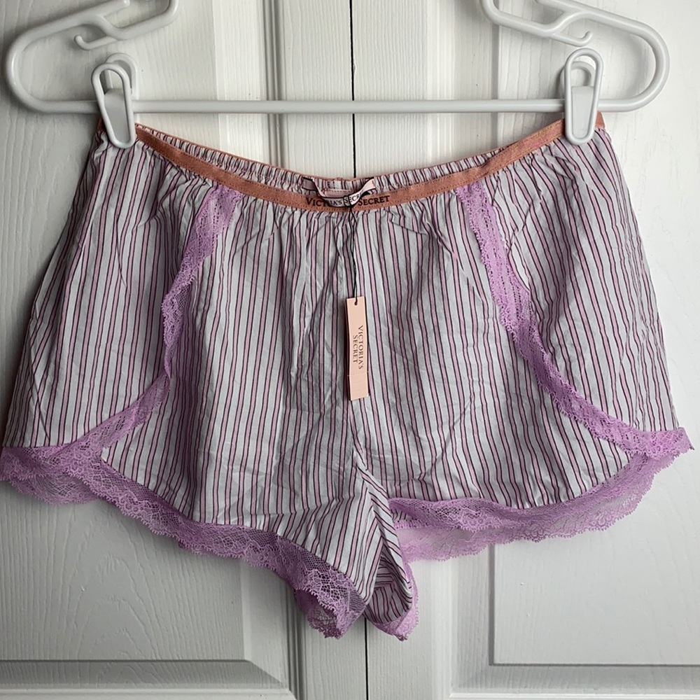 Victoria’s Secret sleepwear